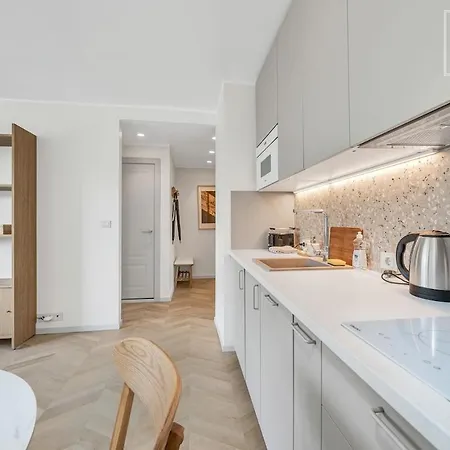 Cozy Renovated 1-bedroom In Таллин